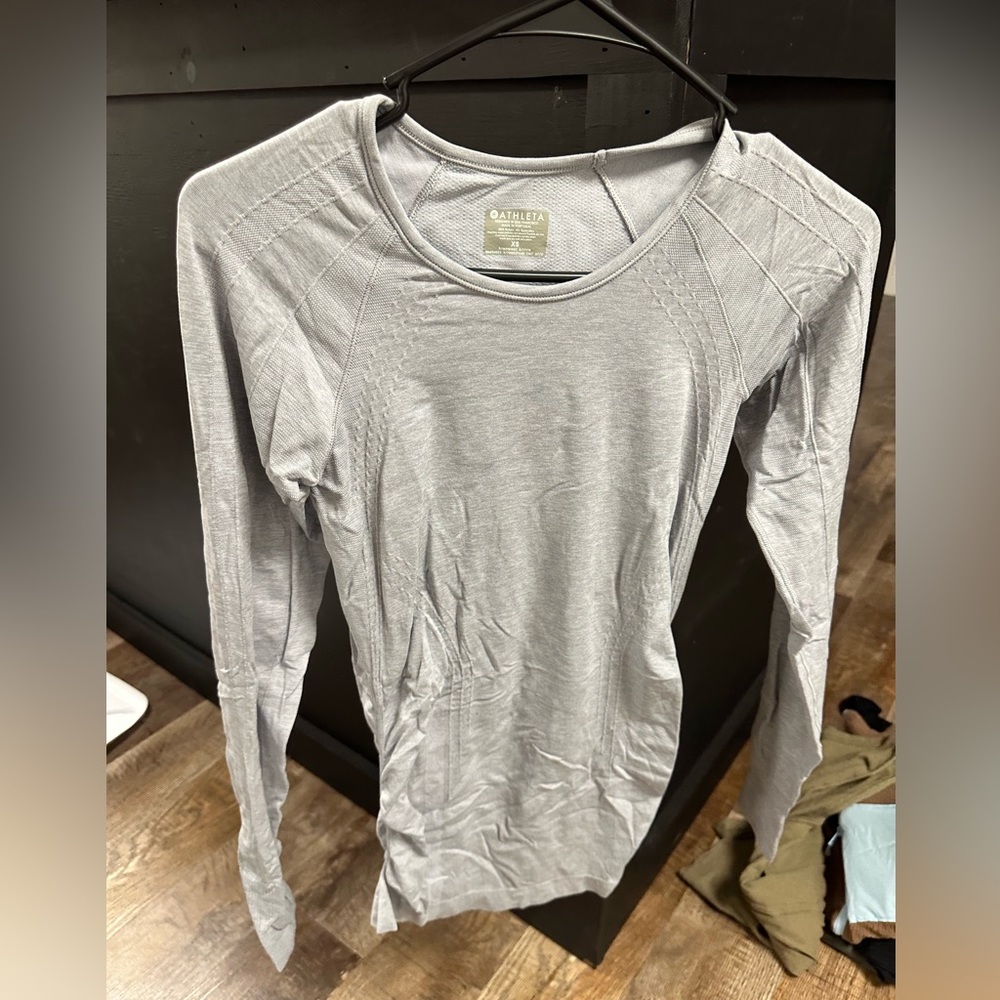 Cute tight fitting athletic shirt